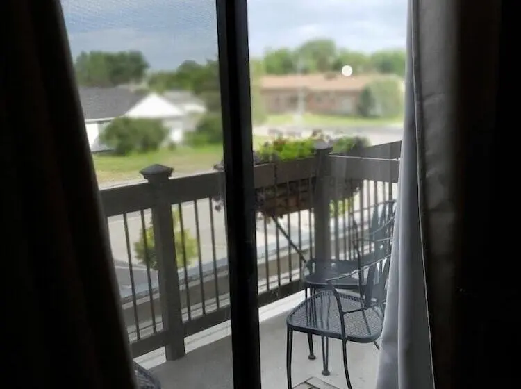 Standard-huone King-vuode, Three Forks Lewis & Clark Motel