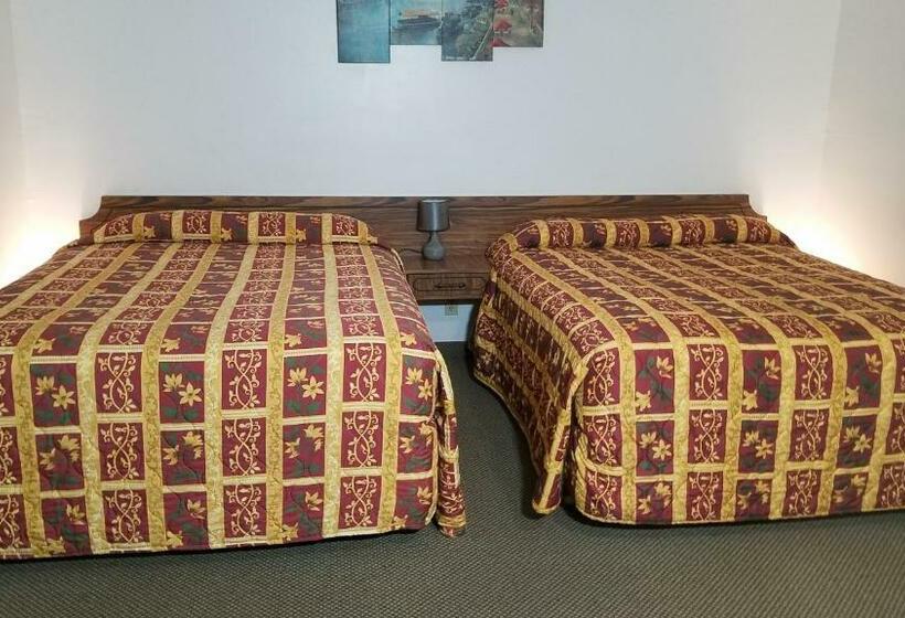 Номер Стандарт, Amber Inn Motel