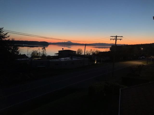 스위트 킹사이즈 침대, Anchorage Inn B&b
