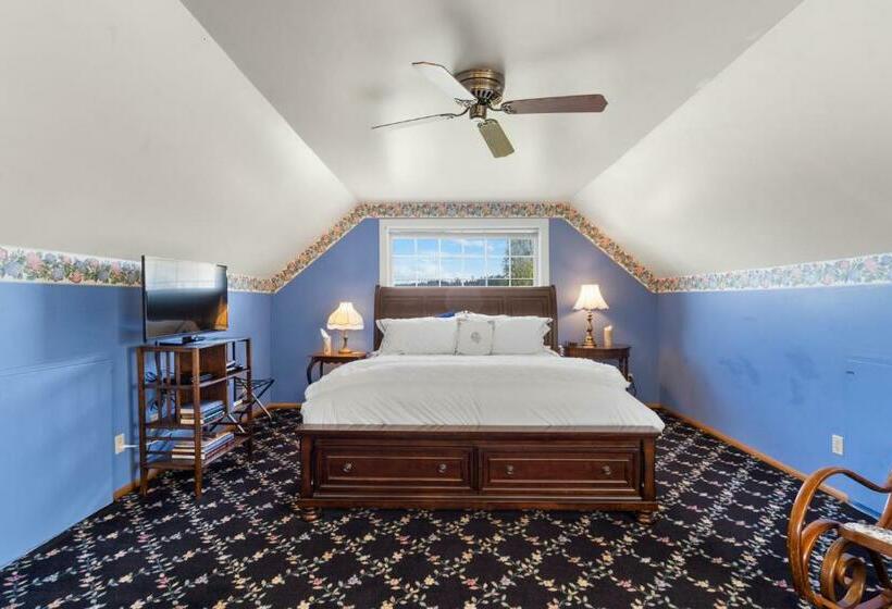 带大床的套房, Anchorage Inn B&b