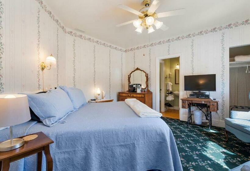 带大床的标准间, Anchorage Inn B&b