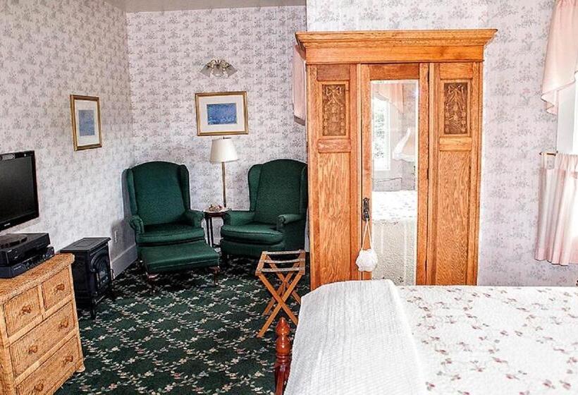 스위트 킹사이즈 침대, Anchorage Inn B&b