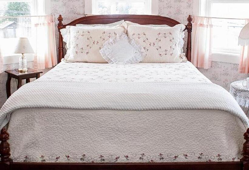 带大床的套房, Anchorage Inn B&b