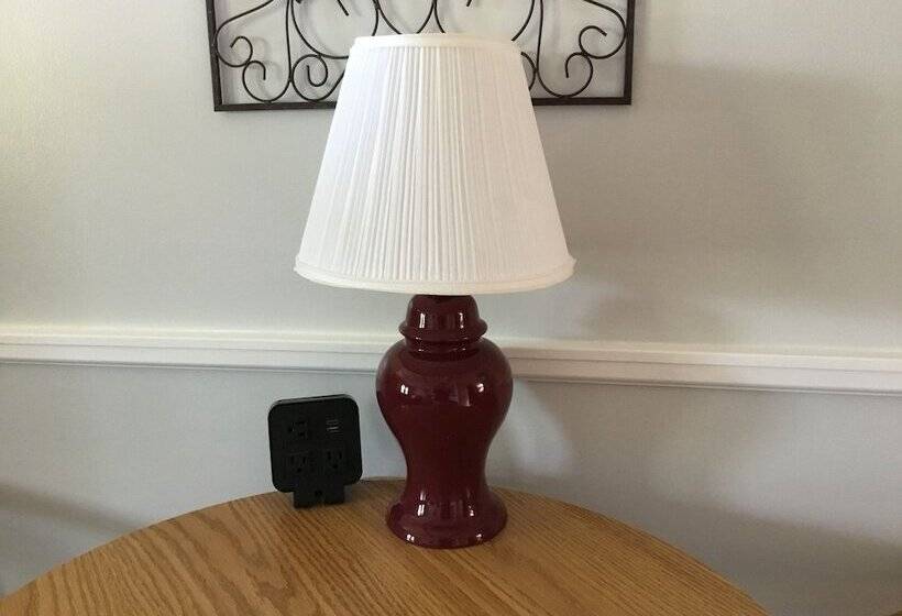 غرفه قياسيه سريرين مزدوجين, Bay Top Motel