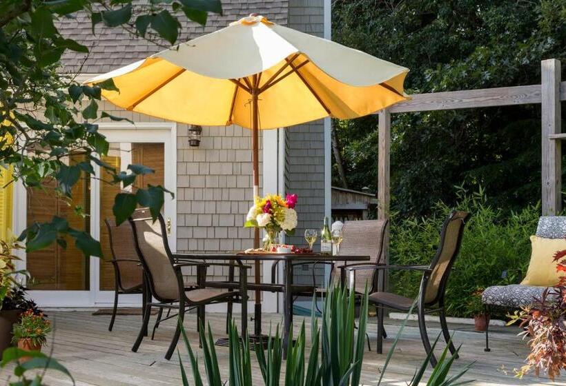 غرفة قياسية مزوَّدة بجاكوزي, Abbey's Lantern Hill Inn