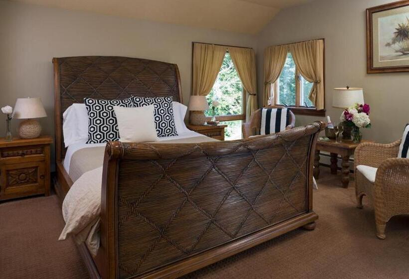 غرفة ديلوكس مزوَّدة بجاكوزي, Abbey's Lantern Hill Inn