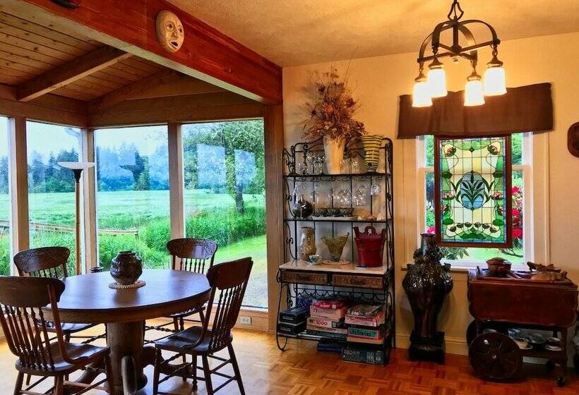 Номер Стандарт, China Beach Retreat