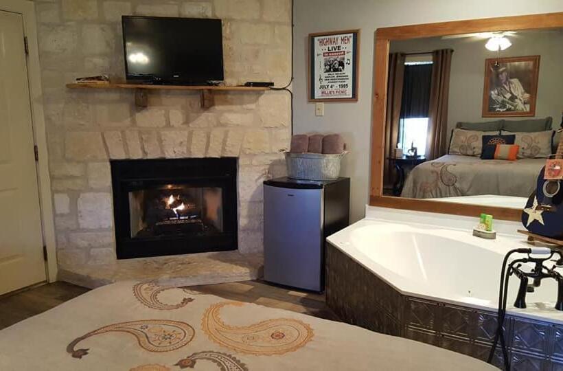 חדר סטנדרט עם ג'קוזי, Full Moon Inn