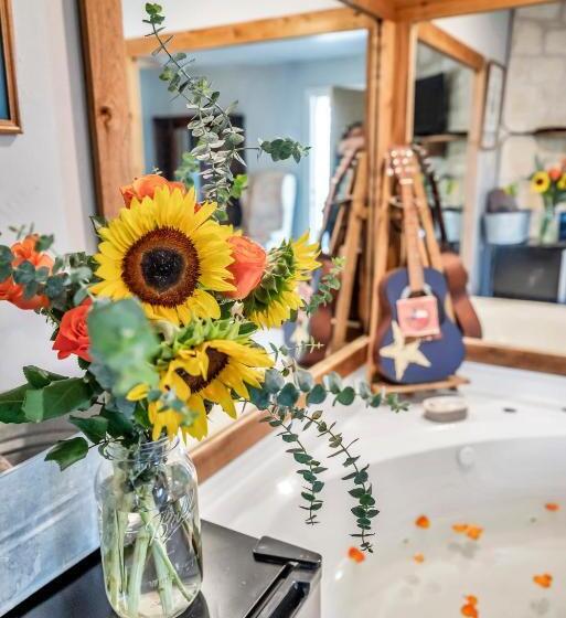 חדר סטנדרט עם ג'קוזי, Full Moon Inn