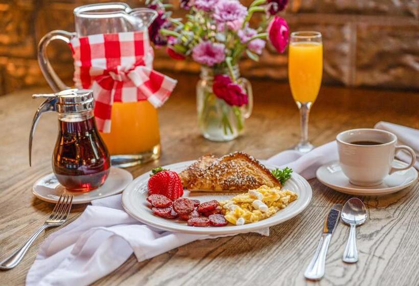 חדר דלוקס, Full Moon Inn