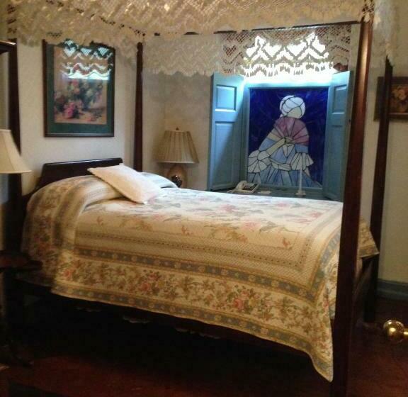 סוויטה, General Warren