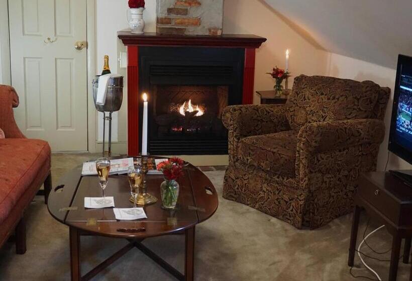 סוויטה, General Warren