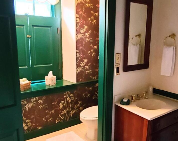 סוויטה, General Warren