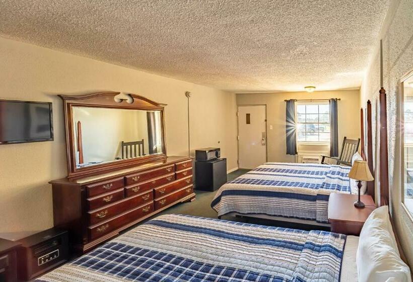 غرفة قياسية بالطابق الأرضى, Dothan National Golf Club And