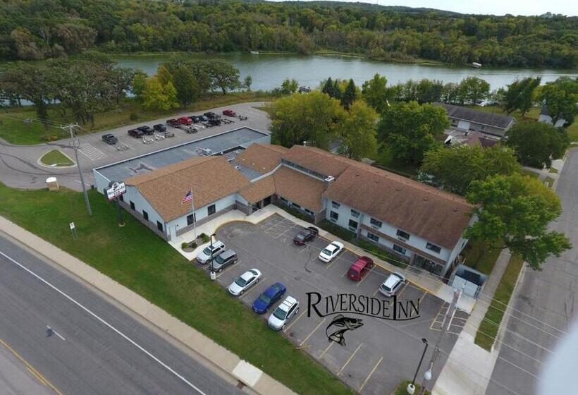 غرفة قياسية, Riverside Inn