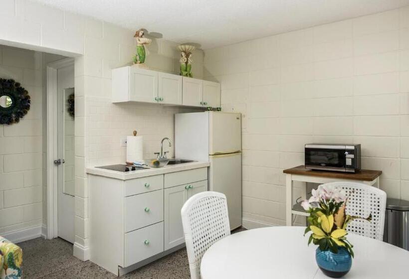 스위트 킹사이즈 침대, South Beach Place  Vero Beach