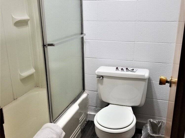 غرفة عائلية, Town House Motor Inn