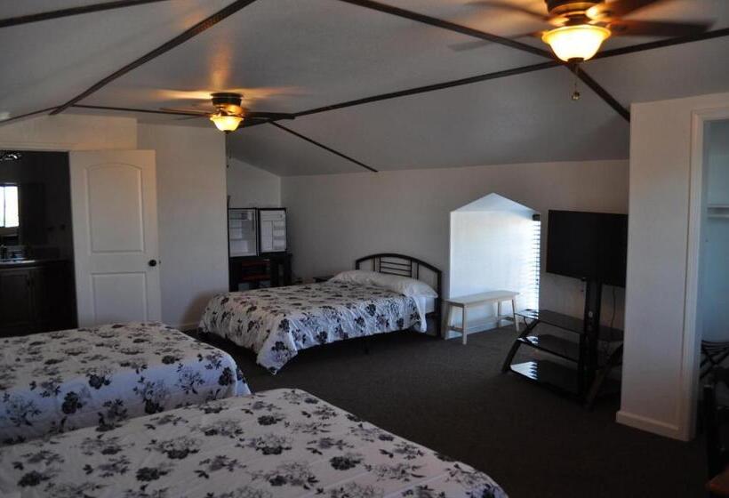 Семейный Номер, K7 Bed And Breakfast