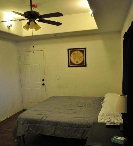 キングサイズベッドのスタンダードルーム, K7 Bed And Breakfast