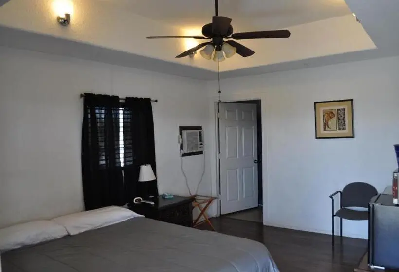 キングサイズベッドのスタンダードルーム, K7 Bed And Breakfast