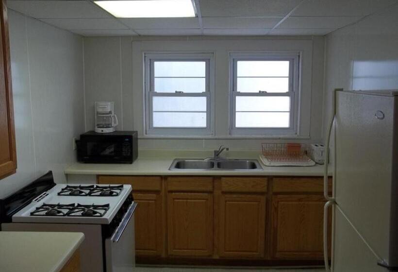 带4个卧室的公寓, Majestic Hotel & Apartments