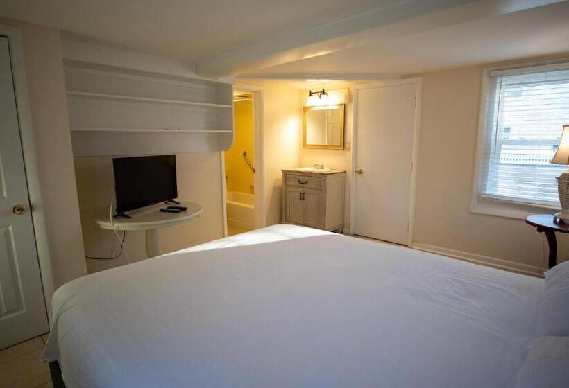 标准工作室, Majestic Hotel & Apartments