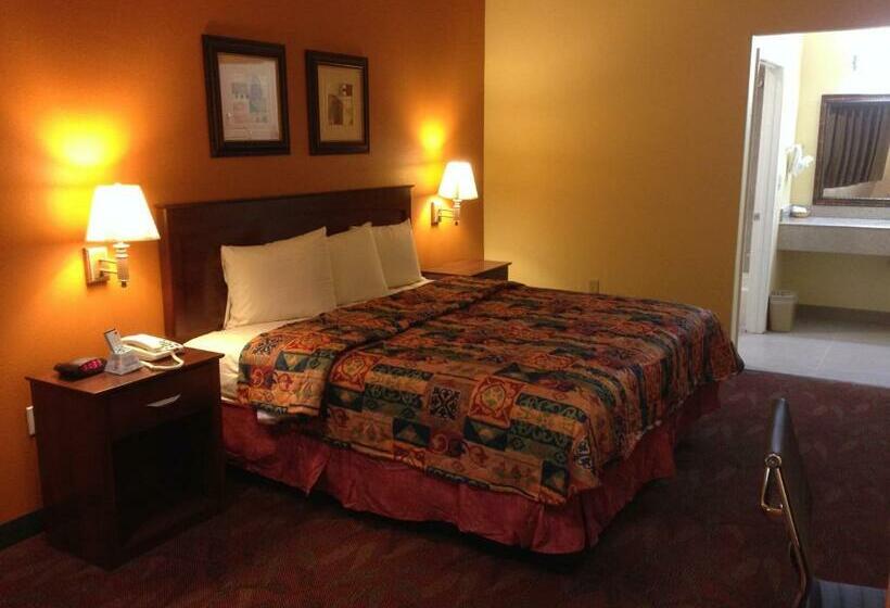 חדר סטנדרט עם מיטת קינג, Executive Inn