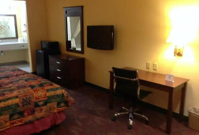 キングサイズベッドのスタンダードルーム, Executive Inn