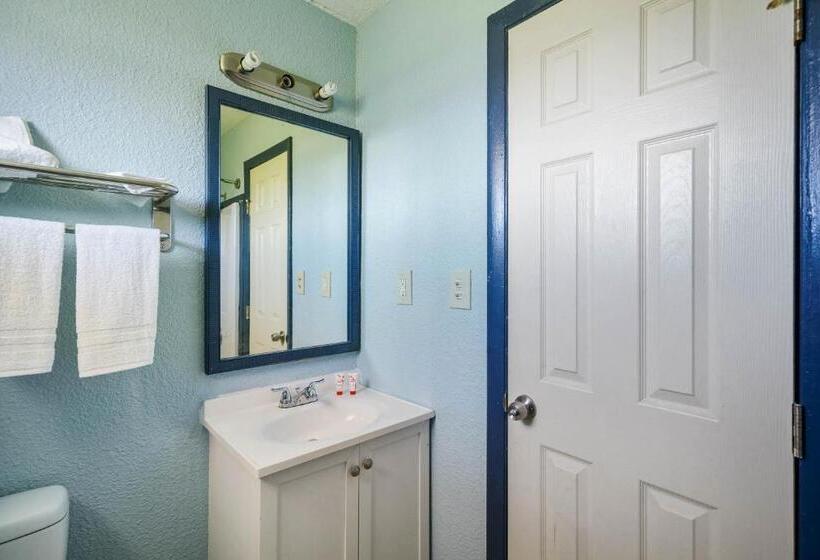 스탠다드 룸 킹사이즈 침대, Luling Inn