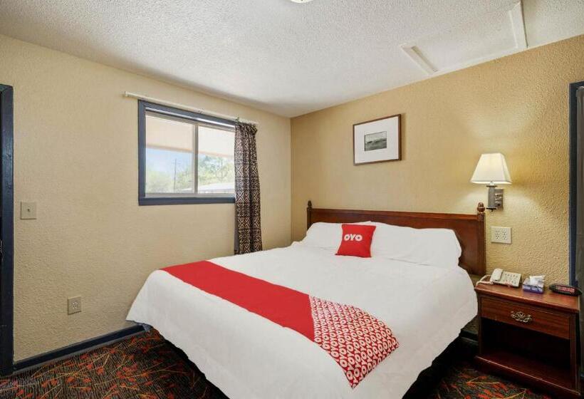 스탠다드 룸 킹사이즈 침대, Luling Inn