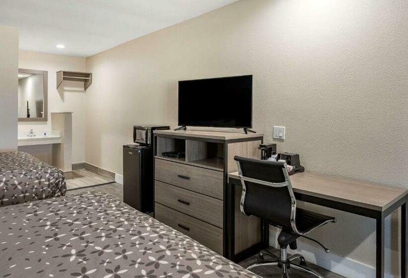 غرفه قياسيه سريرين مزدوجين, Rodeway Inn