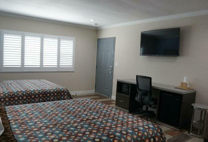 Номер Superior, Sea Breeze Inn  Lax Airport, Los Angeles