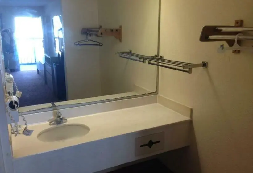 اتاق استاندارد با 2 تخت دوبل, Sky Suites