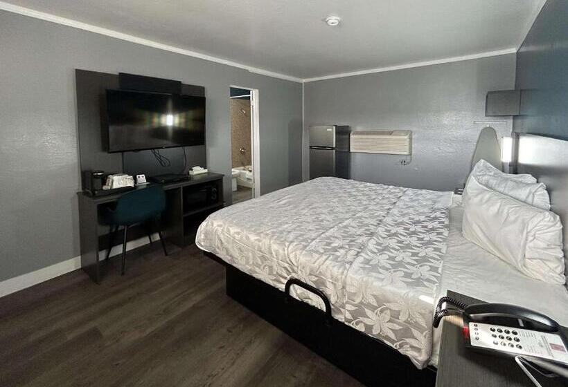 Номер Deluxe Кровать Кинг, Studio 6 Suites Madera, Ca Yosemite