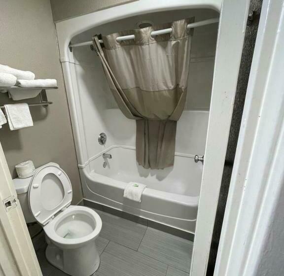 带大床的标准间, Super 7 Inn