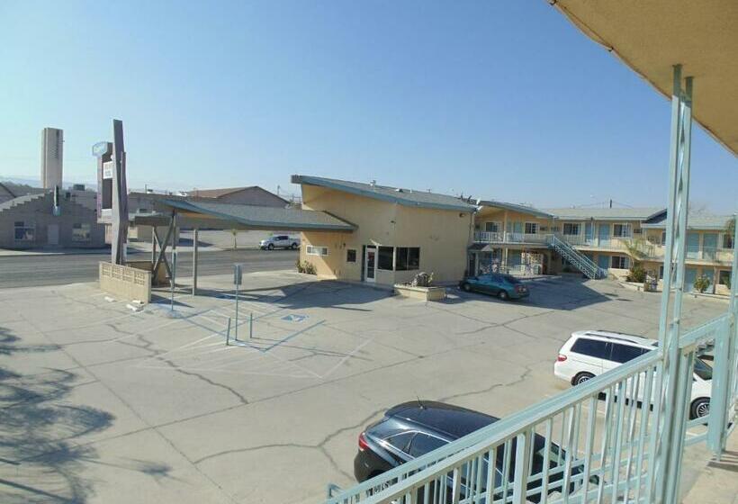 חדר סטנדרט, Western Inn & Suites