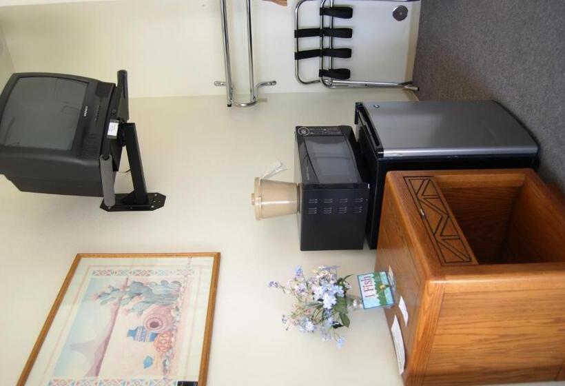 장애인을 위한 스탠다드 룸, Redwood Motel