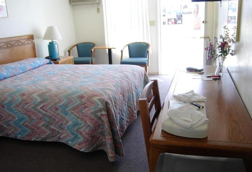 장애인을 위한 스탠다드 룸, Redwood Motel