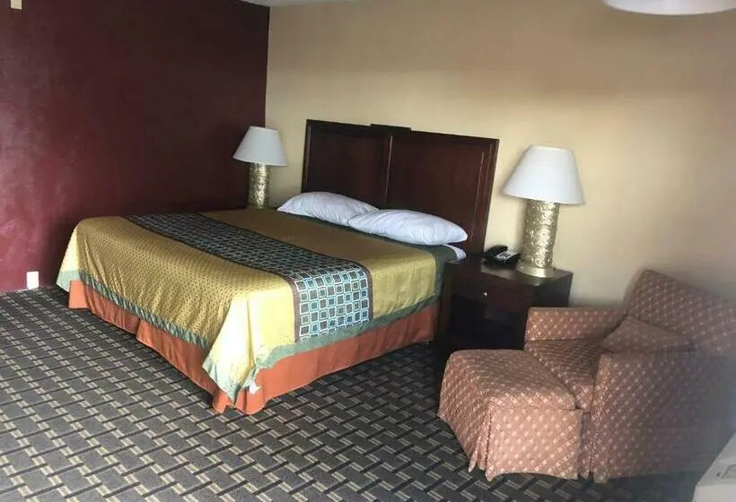 キングサイズベッドのスタンダードルーム, Budget Inn Motel