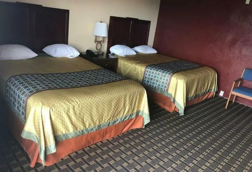 ２ダブルベッドのスタンダードルーム, Budget Inn Motel