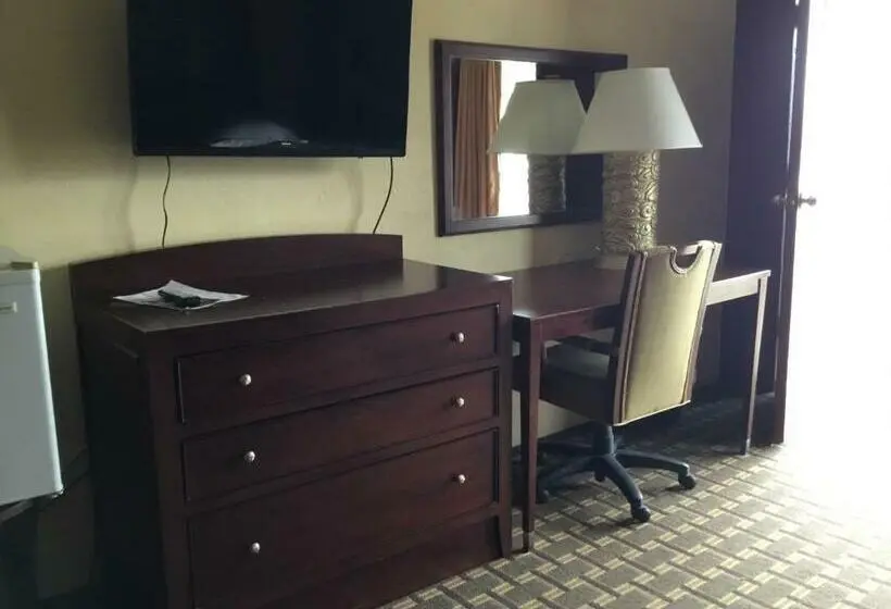 ２ダブルベッドのスタンダードルーム, Budget Inn Motel