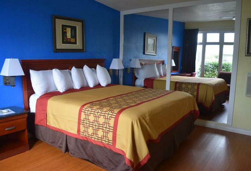 キングサイズベッドのスタンダードルーム, Encore Motel