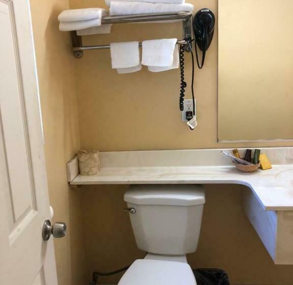 キングサイズベッドのスタンダードルーム, Encore Motel