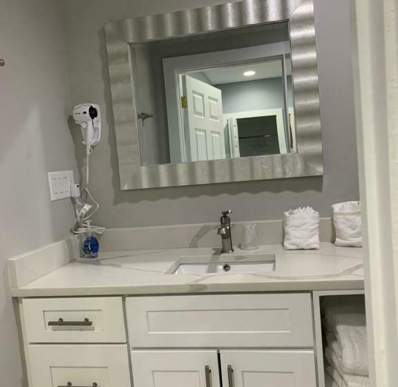 חדר סטנדרט, Everglades City Motel   Everglades Adventures Inn