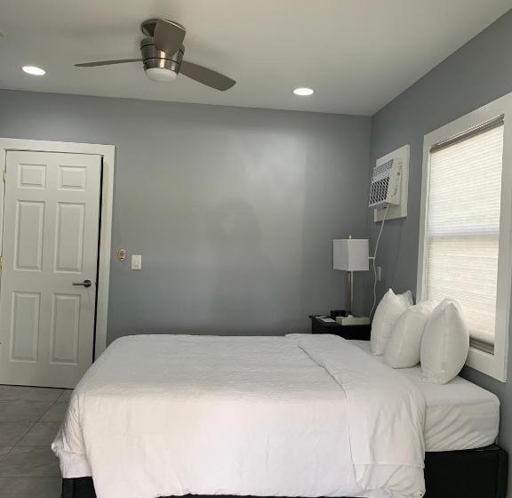 חדר סטנדרט, Everglades City Motel   Everglades Adventures Inn