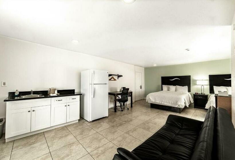 חדר סטנדרט, Everglades City Motel   Everglades Adventures Inn