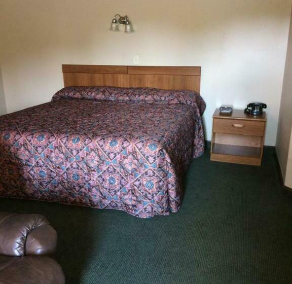 غرفة قياسية سرير كينج, Fairway Inn Florence Indiana