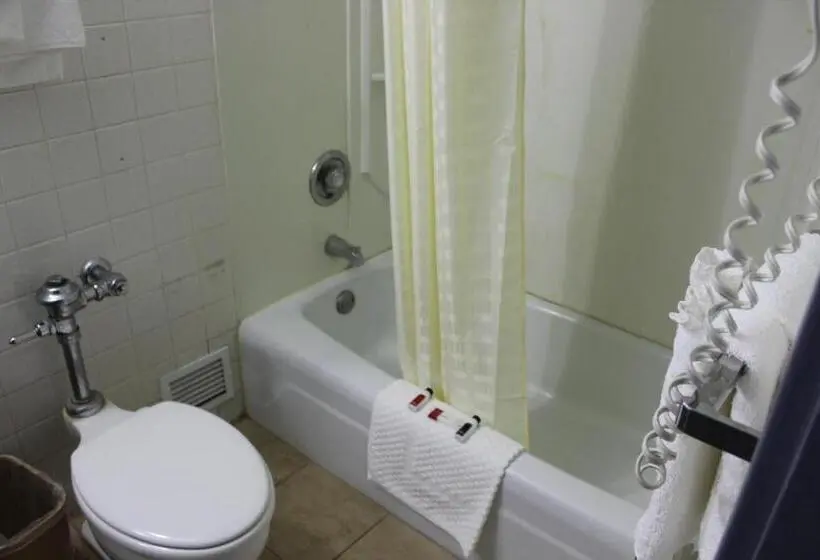 Standard-huone King-vuode, Executive Inn By Belvilla Owatonna Hwy 35