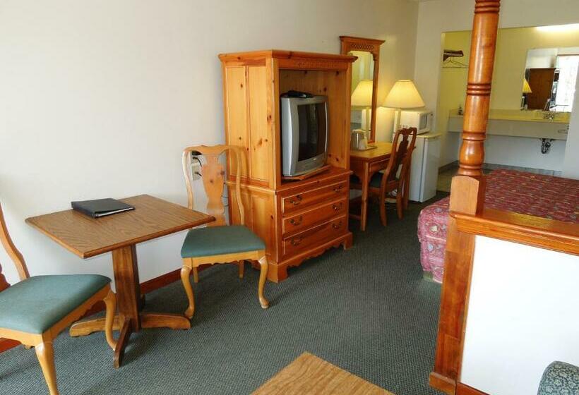 מיטת קינג בסוויטה, Executive Lodge Absecon