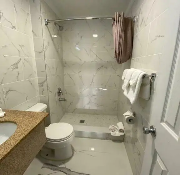 Standard-huone, Relax Inn North Babylon